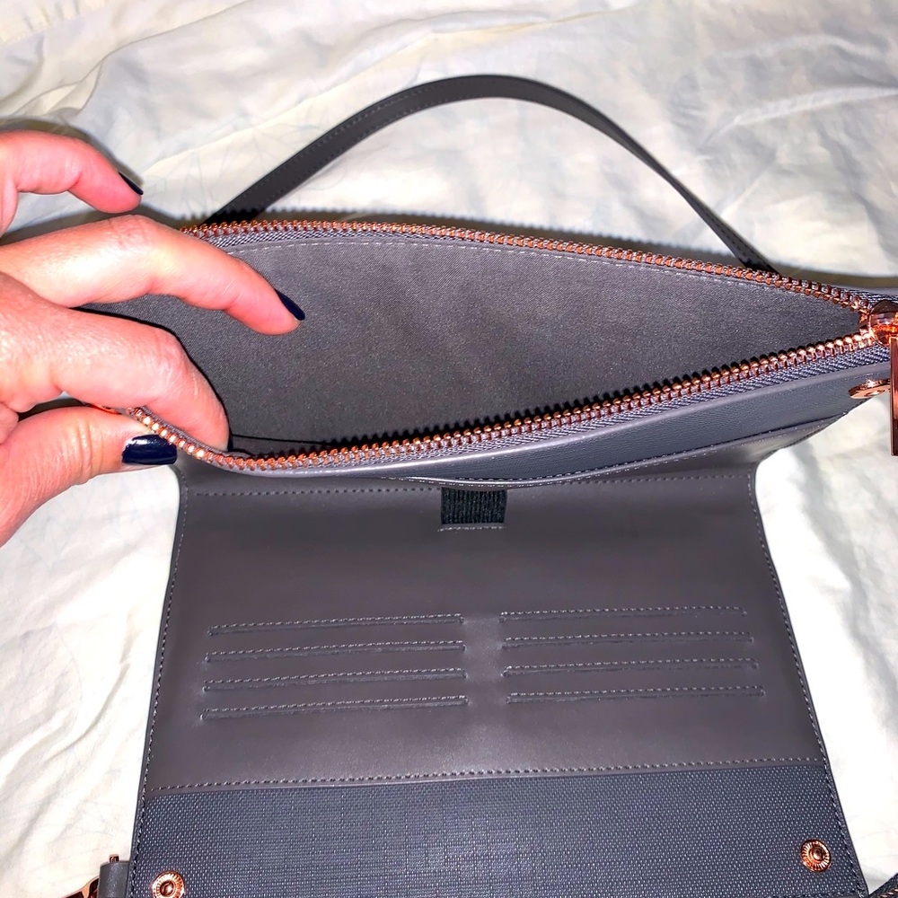 Dagne Dover grey/rose gold crossbody wallet bag